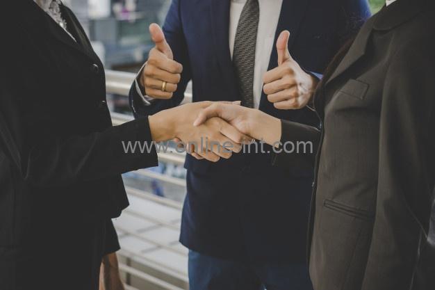 business-people-shaking-hands-finishing-up-meeting-deals-business-concept_1150-2981